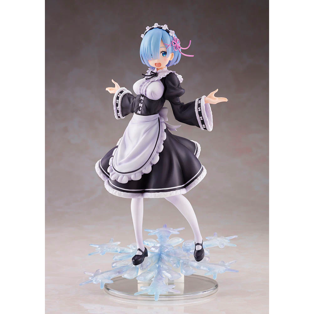REM WINTER MAID